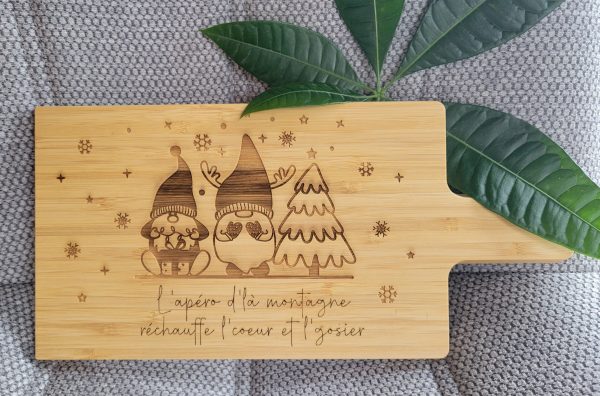 Planchette Apéro en Bambou Gnomes de Noël